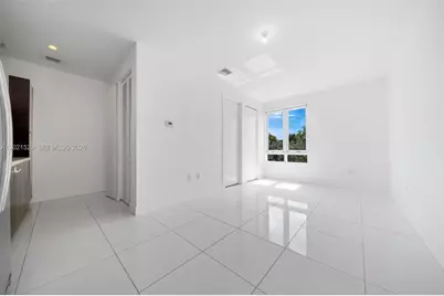 6400 NW 105th Pl, Doral, FL 33178 - Photo 24