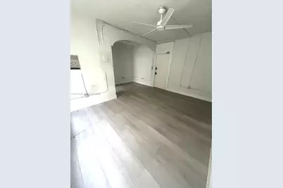 967 SW 5th St #10, Miami, FL 33130 - Photo 2