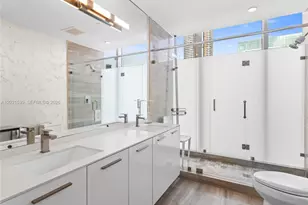 1300 E Brickell Bay Dr, Miami, FL 33131 - Photo 34
