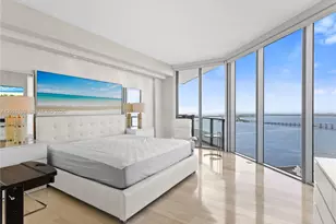 1300 E Brickell Bay Dr, Miami, FL 33131 - Photo 20