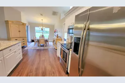 7018 Pilgrim Ct, Labelle, FL 33935 - Photo 16