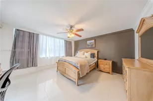 1660 NE 191st St, Miami, FL 33179 - Photo 18