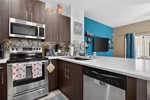 4044 NW 11th St, Lauderhill, FL 33313 - Photo 18