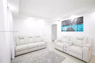 1120 E 6th Ct, Hialeah, FL 33010 - Photo 8
