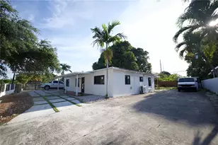 1120 E 6th Ct, Hialeah, FL 33010 - Photo 6
