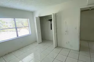 2715 W 66th St, Hialeah, FL 33016 - Photo 22