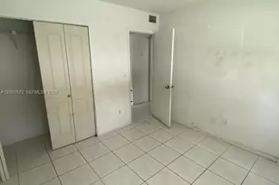 2715 W 66th St, Hialeah, FL 33016 - Photo 4
