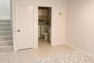 3359 Gardens E Dr, Palm Beach Gardens, FL 33410 - Photo 8