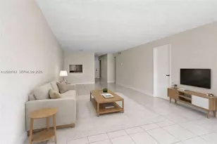 505 NW 177th St, Miami Gardens, FL 33169 - Photo 2