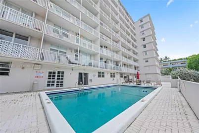 1300 Lincoln Rd #D204, Miami Beach, FL 33139 - Photo 20