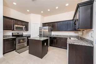2343 SE 16th Pl, Homestead, FL 33035 - Photo 12