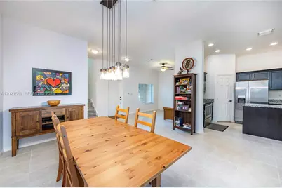2343 SE 16th Pl, Homestead, FL 33035 - Photo 8