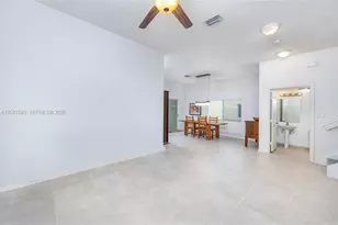 2343 SE 16th Pl, Homestead, FL 33035 - Photo 4