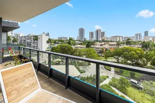 101 Diplomat Pkwy, Hallandale Beach, FL 33009 - Photo 10