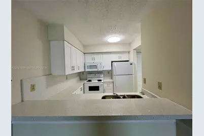 1280 S Alhambra Cir #2217, Coral Gables, FL 33146 - Photo 10