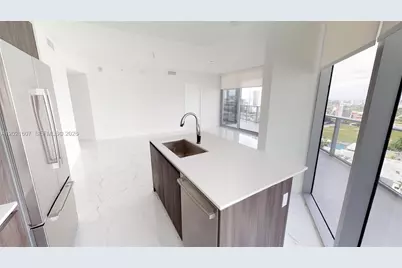 488 NE 18th St #2401, Miami, FL 33132 - Photo 4