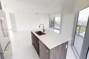 488 NE 18th St, Miami, FL 33132 - Photo 4