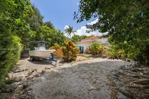 8204 SW 171st St, Palmetto Bay, FL 33157 - Photo 30
