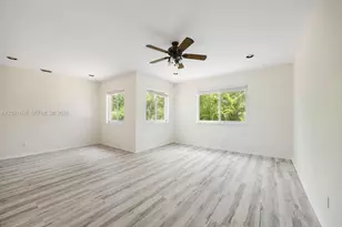 8204 SW 171st St, Palmetto Bay, FL 33157 - Photo 18