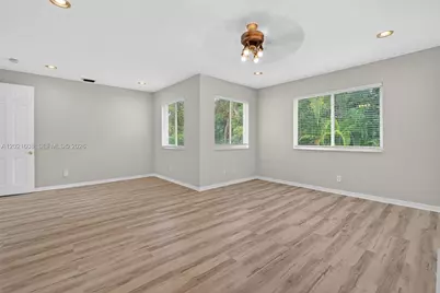 8204 SW 171st St, Palmetto Bay, FL 33157 - Photo 26