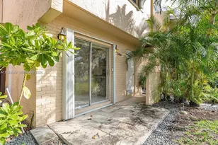 8941 NE 4th Avenue Rd, Miami Shores, FL 33138 - Photo 26