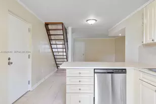 8941 NE 4th Avenue Rd, Miami Shores, FL 33138 - Photo 12