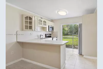 8941 NE 4th Ave Rd #8941, Miami Shores, FL 33138 - Photo 4