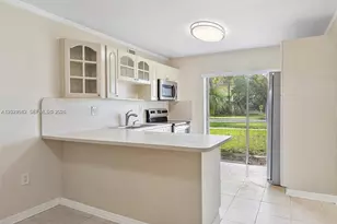 8941 NE 4th Avenue Rd, Miami Shores, FL 33138 - Photo 4