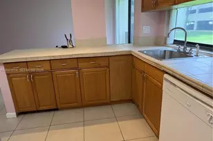 17011 N Bay Rd, Sunny Isles Beach, FL 33160 - Photo 10
