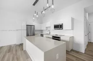 101 Diplomat Pkwy, Hallandale Beach, FL 33009 - Photo 1