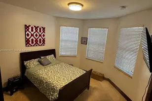 11530 NW 82nd Terrace, Doral, FL 33178 - Photo 18