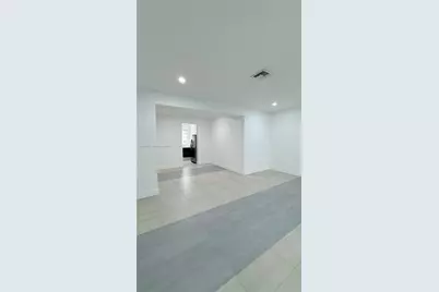 2021 Meridian Ave #6, Miami Beach, FL 33139 - Photo 4