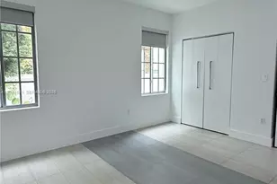 2021 Meridian Ave, Miami Beach, FL 33139 - Photo 14