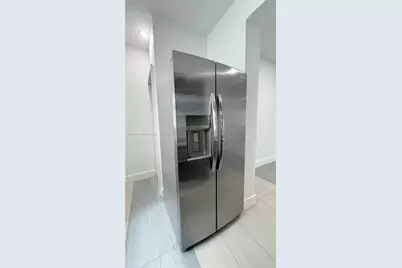 2021 Meridian Ave #6, Miami Beach, FL 33139 - Photo 8