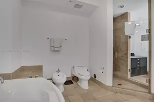 18201 Collins Ave, Sunny Isles Beach, FL 33160 - Photo 24