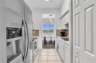 7085 Nova Dr, Davie, FL 33317 - Photo 12