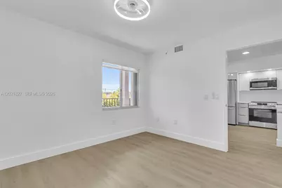 1650 SW 124th Ter #211D, Pembroke Pines, FL 33027 - Photo 12