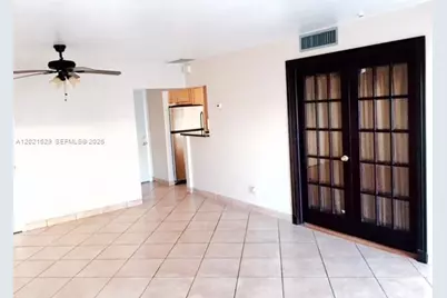 236 Castlewood Dr #104, North Palm Beach, FL 33408 - Photo 2