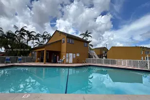 9715 Fontainebleau Blvd, Miami, FL 33172 - Photo 36
