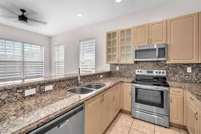 14634 SW 5th St #1-5, Pembroke Pines, FL 33027 - Photo 34