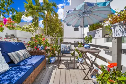 408 W 25th St #8, Miami Beach, FL 33140 - Photo 1
