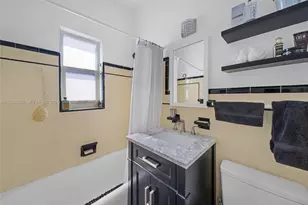 408 W 25th St, Miami Beach, FL 33140 - Photo 16