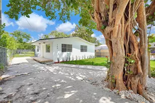 151 NW 42nd St, Miami, FL 33127 - Photo 34