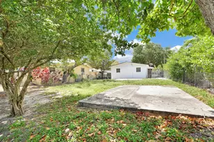 151 NW 42nd St, Miami, FL 33127 - Photo 42