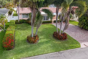 947 Lincoln St, Hollywood, FL 33019 - Photo 2