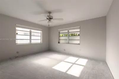 947 Lincoln St, Hollywood, FL 33019 - Photo 16