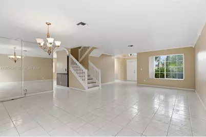 8801 SW 9th Ct, Pembroke Pines, FL 33025 - Photo 4