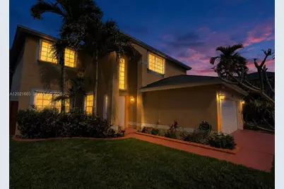 8801 SW 9th Ct, Pembroke Pines, FL 33025 - Photo 40