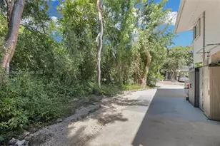 323 Bayview Ave, Key Largo, FL 33037 - Photo 26