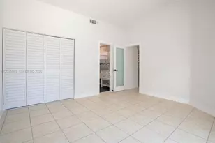 1711 San Remo Cir, Homestead, FL 33035 - Photo 16